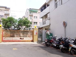N_p18-001g1
