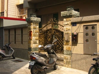 N_t9-004g0