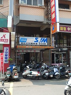 P1300745_470